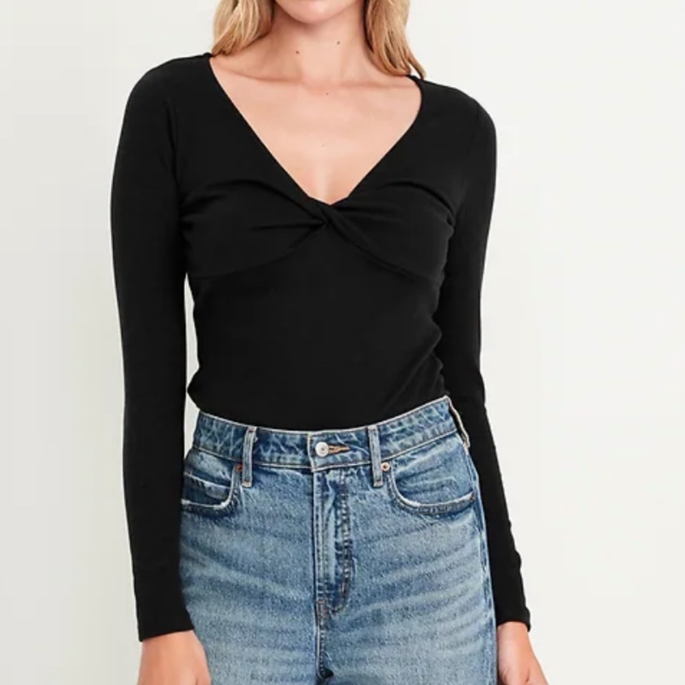 Old Navy Twist-Front Top in black